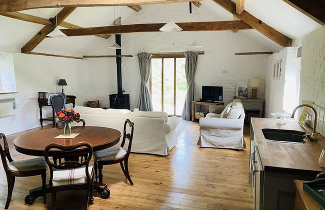 Beautiful Barn Conversion With Wood-burning Stove - Foto 11