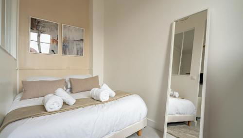 Proche Paris • Superbe studio refait à neuf • - Foto 3, towels