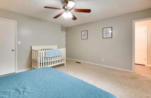 Family Home with Yard - 25 Mi to Downtown Atlanta! - Foto 20