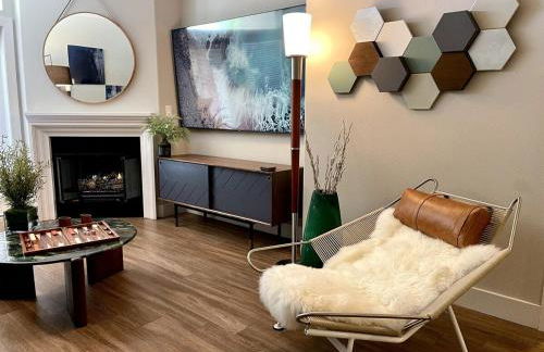 Designer 2 Bedroom with 3 Beds- Pool View, Gym, Parking - Foto 1