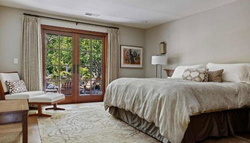 10 Acre Estate with Views Teahouse and Pickleball Court - Foto 5