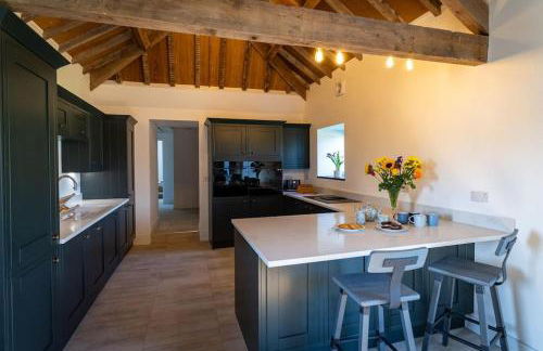 Long Barn, seaside cosy cottage for 8 - Photo 19