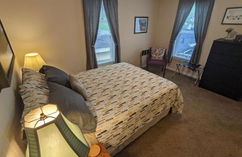 The Estate Loft in Downtown Milford - Foto 6