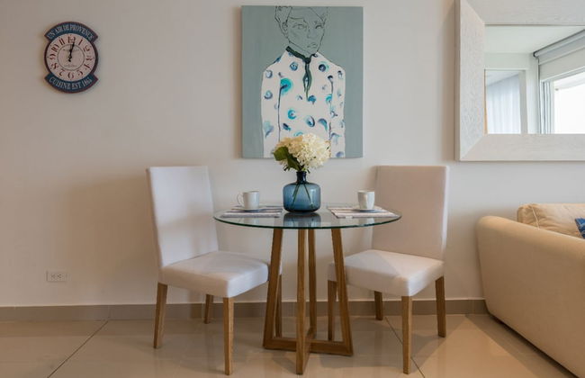 Classy 1 Bedroom Pool & Gym near Downtown - Foto 8