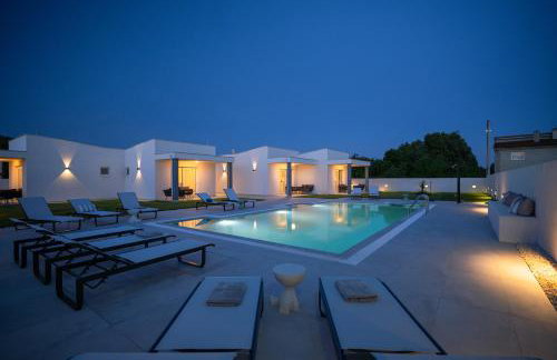 Venti apartments with swimming pool and private parking - Photo 1