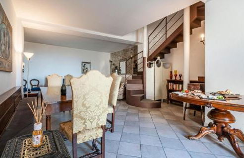 2 Bedroom Cozy Apartment In Verucchio - Foto 14