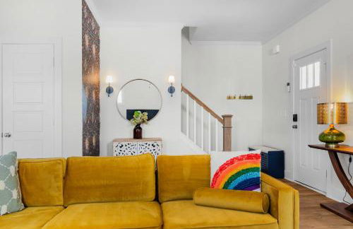 Family-Friendly 4BR with Fenced Yard & Parking - Foto 31