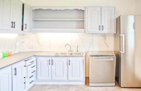 Gorgeous Home In Ussel With Wifi - Foto 6