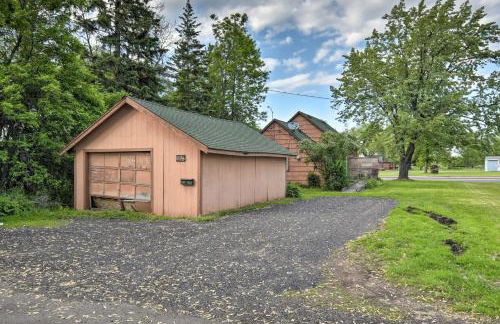 Sunny Superior Home - Swim, Hike, and Explore! - Foto 34