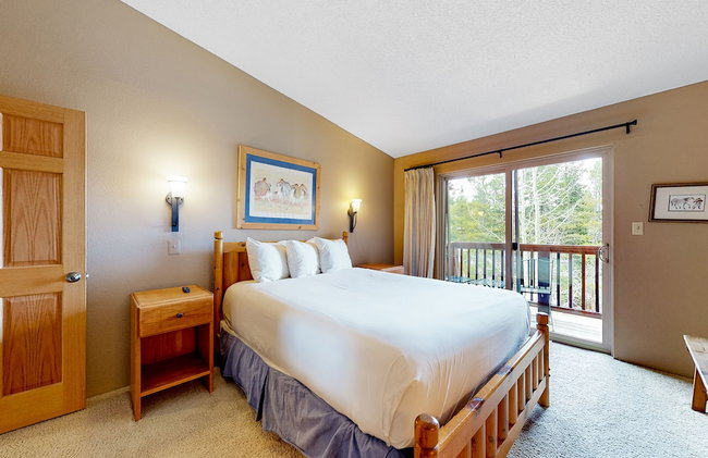 Pine Ridge Condominiums - Photo 13