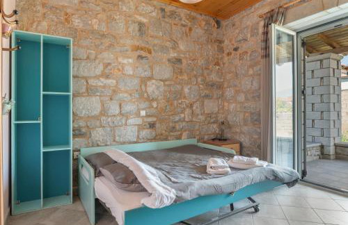 Angelina’s Stone Village House - Photo 19