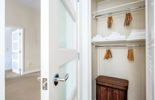 Penn Quarter 2BR w Gym Pool nr National Mall WDC-167 - Foto 9