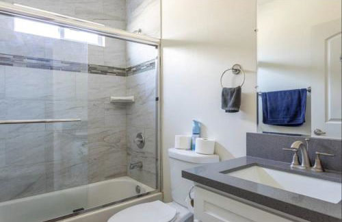 5 BR Home Near USC - Perfect Location - Foto 27