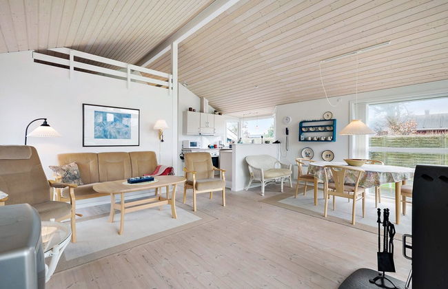 "Maybritt" - 100m from the sea - Foto 3