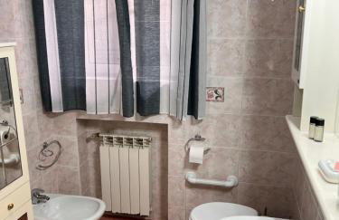 Un passo dal Mare - 50m from the Sea, with Garden, AC & WiFi - Foto 31