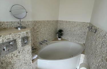 Riviera Apartments - Five Stylish Penthouse Apartments with Unrivalled Sea Views of Teignmouth, Shaldon, The Jurassic Coastline & The Teign Estuary - Foto 29