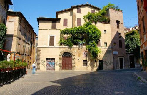 Nesty Margana House - Foto 26