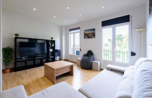 Amplio Piso en Madrid Centro con Vistas al Templo de Debod - Photo 16