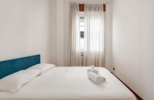 Spacious Home with three Bedroom and Large Kitchen - Photo 3