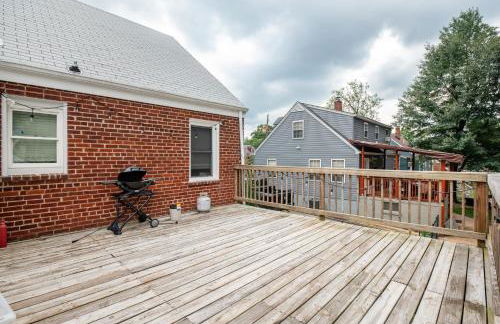 7even Clouds Éclair- Cozy basement nest near NE DC - Foto 18