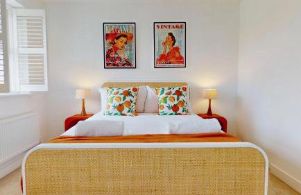 Weldon Road - Townhouse Overlooking the Park with Parking - Foto 14