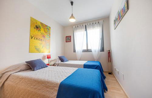 Ático con terraza y vistas, parking gratuito - Foto 47