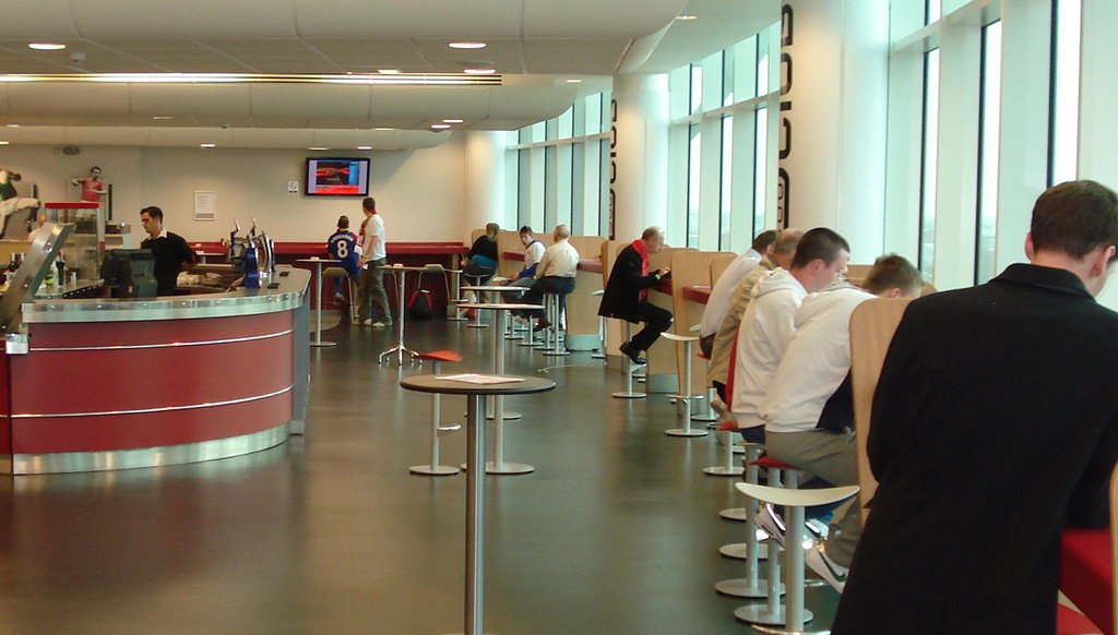 Manchester United Hospitality Match - Home Game Ticket - Foto 2