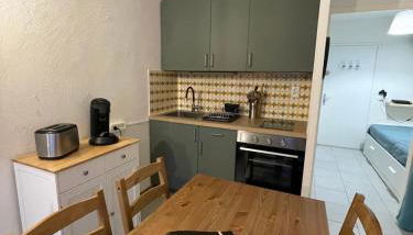 Charmant appartement cosy, terrasse proche des pistes et du centre du village - WIFI gratuit - Foto 4