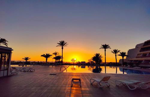 MARAVILLA Suite Seaside by lAmOnDaos - Heated Pool - - Foto 46