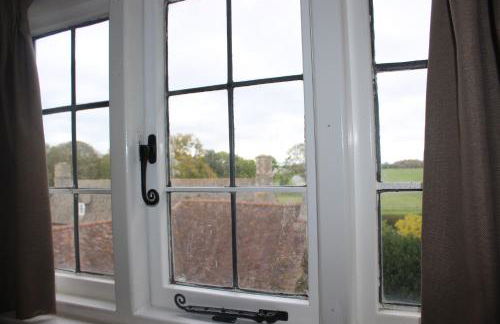 Charney Manor - Photo 50