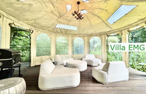 Luxus Ferienhaus Villa EMG Dortmund in Ennepetal, nah Düsseldorf, Köln mit Tennis Court, Garten, Kamin für Familien Gruppen bis 20 Personen - Foto 12