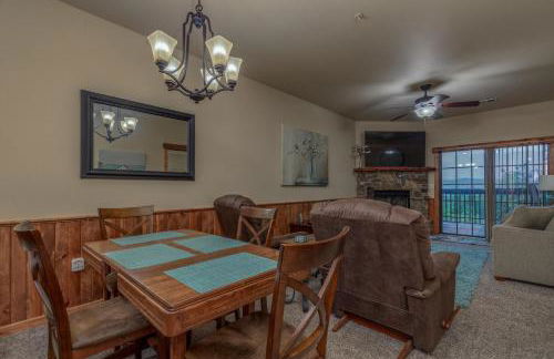 1BR Village At Indian Point 503 near SDC Free Tickets Daily up to 500 - Foto 10