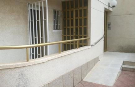 100m2 big apartment private garden and pool/ 100m2 gran apartamento jardin privado y piscina / Acogedor apartamento en zona tranquila y agradable - Photo 16