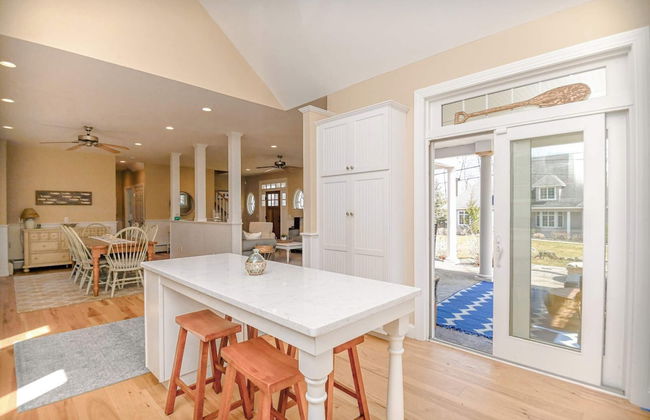 Stunning 5 Bdr, Walk to York Harbor Beach! - Photo 35