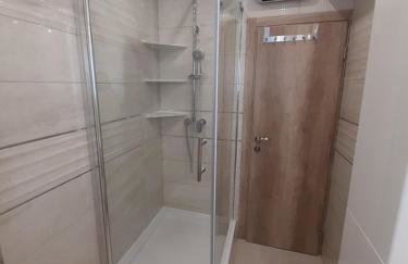 Apartment Lucky with Jacuzzi - Photo 24