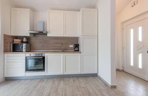 Villa Nora, a private villa with pool minutes from the beach - Foto 5