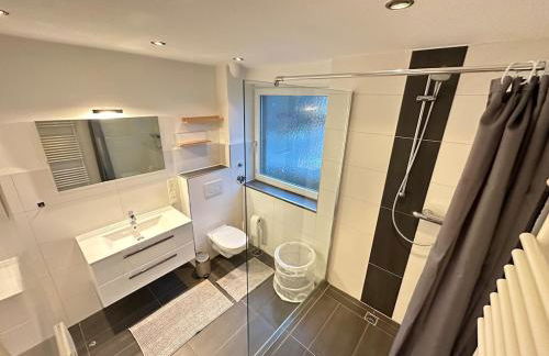 Modern 2 Bedroom Apartment near train station - Foto 11