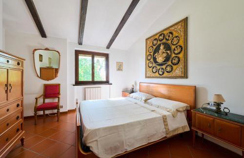 Apartment in Villa La Carruba - Photo 27