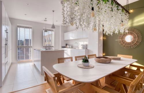 Cambridge - hot tub, sauna, parking, pool table - Foto 44