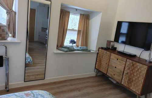 Cosy Flat in a Pretty Town. - Photo 12