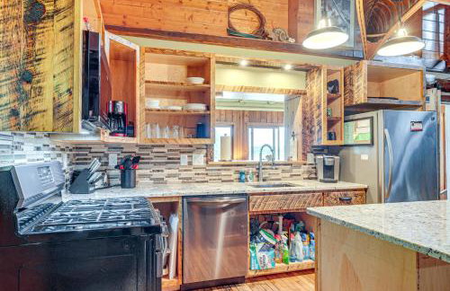 Dock, Fire Pit Historic Lakefront Cabin in Mercer - Foto 7