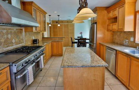 City Paradise Saltwater Pool-Spa and Ping-Pong - Foto 20