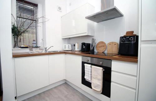 Coastal penarth dream! Close to Cardiff superb location near bars and restaurants! Dog friendly and welcome breakfast pack! - Foto 23