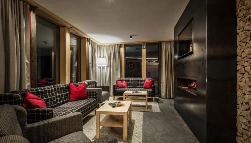 Chalet Martina Apartments - Photo 4, Internal: Not applicable to any particular room