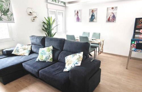 Estrenar! Con PINBALL 8 min ayto 2 habs 150 - Foto 1