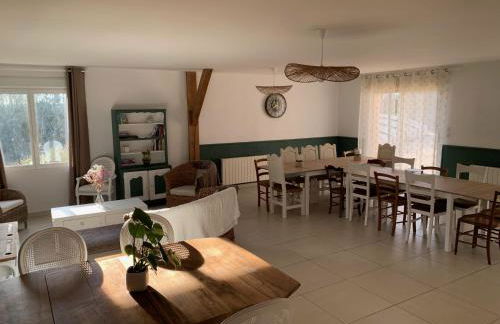 Gite de Groupe Aux Instants Partagés - Foto 9