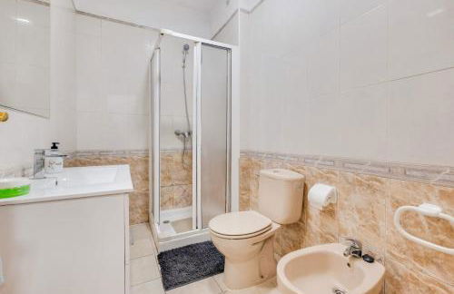 Three bedroom apartment ii near Sc - Foto 18