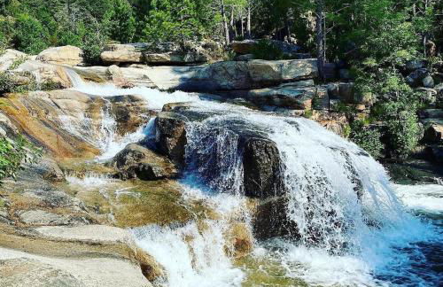 Magique Creek, piscine naturelle dans les rochers - Foto 7