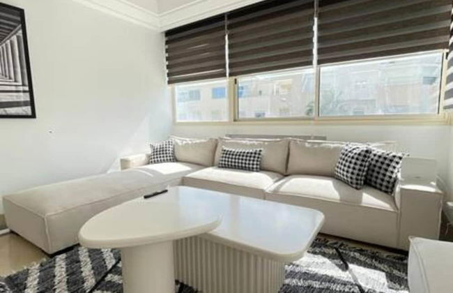 Black White Modern Spacious - Foto 14