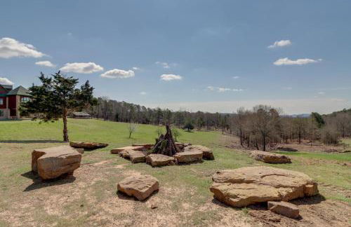 Mountain Views and Shared Pool Ozarks Family Home - Foto 37